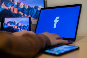 facebook logo